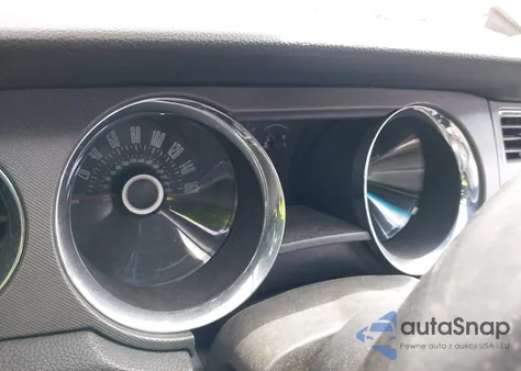 2013 Ford Mustang V6 z USA, uszkodzony, nr VIN 1ZVBP8AM1D5243147